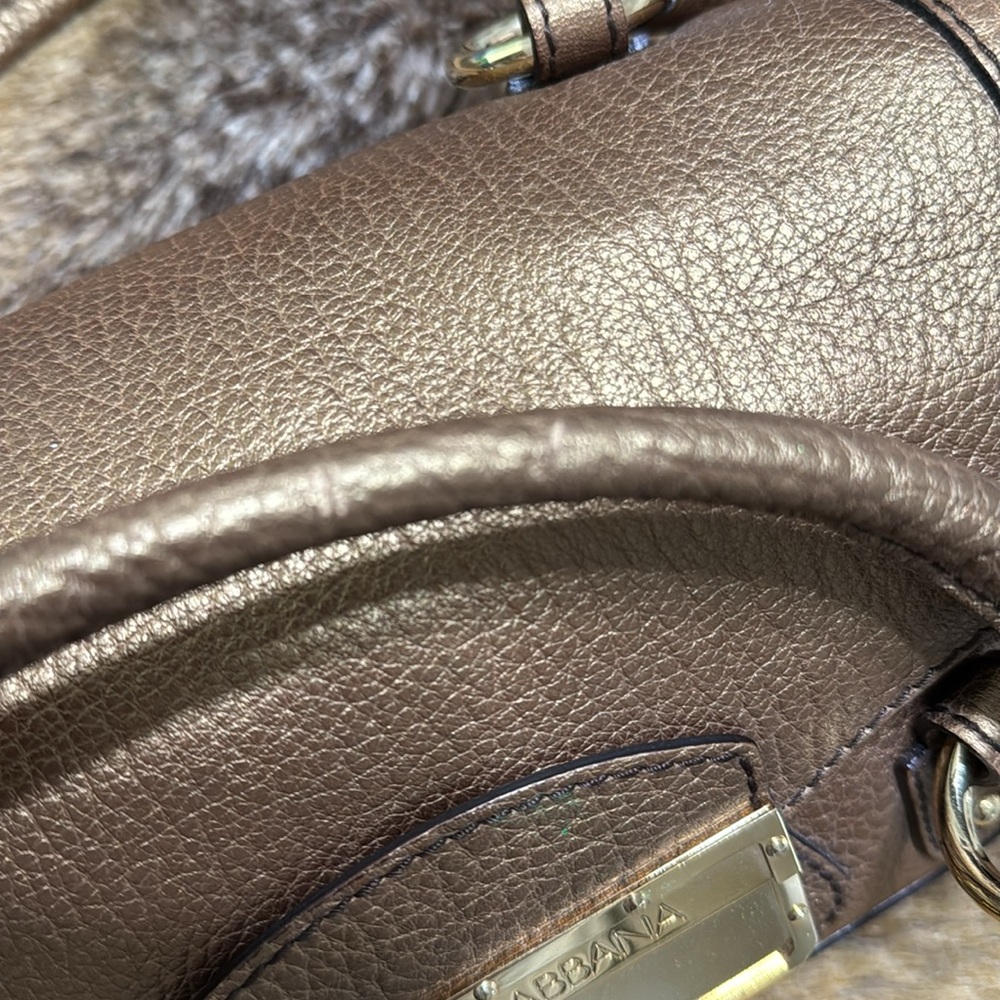 DOLCE & GABBANA vintage golden bronze shoulder handbag, never used - Picture 13 of 14